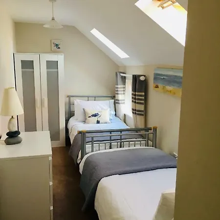 Coast Cottage, Sea Views, Filey's Old Town - Few Minutes Walk To Beach & Town بيت للعطل Filey