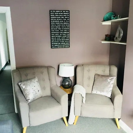 بيت للعطل Coast Cottage, Sea Views, Filey's Old Town - Few Minutes Walk To Beach & Town Filey