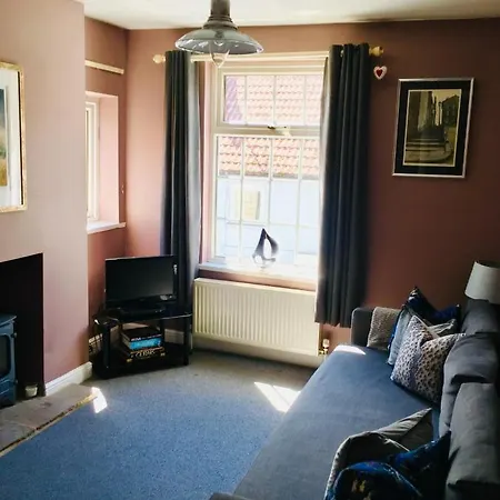 بيت للعطل Coast Cottage, Sea Views, Filey's Old Town - Few Minutes Walk To Beach & Town Filey